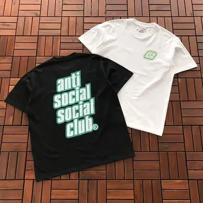 ￥ ~ 85 ANTI SOCIAL SOCIAL CLUB T-SHIRT 55041251 (im 185CM 70KG iwear size L in the photo)
