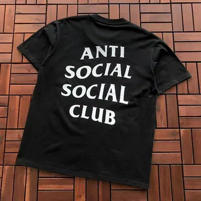 ￥~85 ANTI SOCIAL SOCIAL CLUB T-SHIRT 55041261 (im 185CM 70KG iwear size L in the photo)