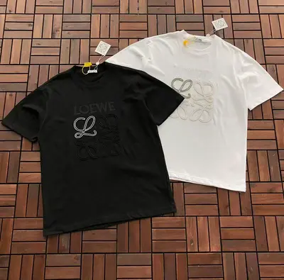 ￥~99 L🔥E🔥🔥 T-SHIRT 77041213 (im 180CM 68KG iwear size 2XL in the photo)