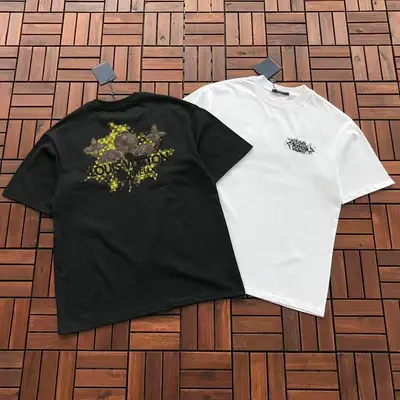 ￥~169 L🔥T-SHIRT 66041304 (im 185CM 70KG iwear size M in the photo)