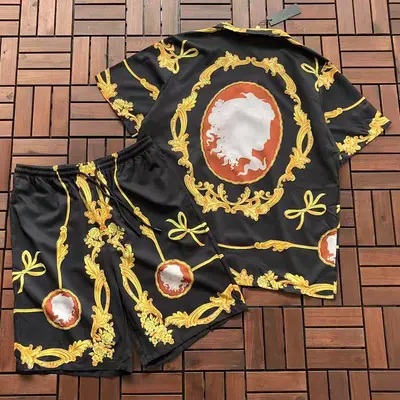 ￥~179 VE🔥SA🔥E T-SHIRT SHIRT SHORTS 77041370 (im 185CM 80KG iwear size L in the photo)
