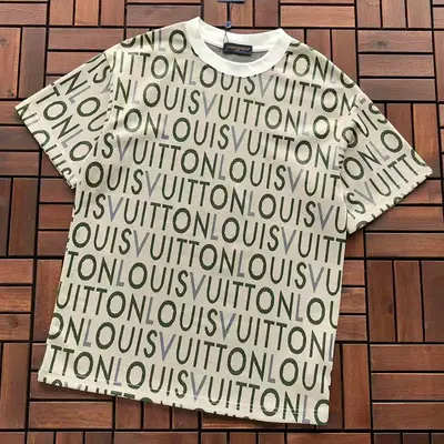￥~95 L🔥T-SHIRT 77041334 (im 185CM 80KG iwear size M in the photo)