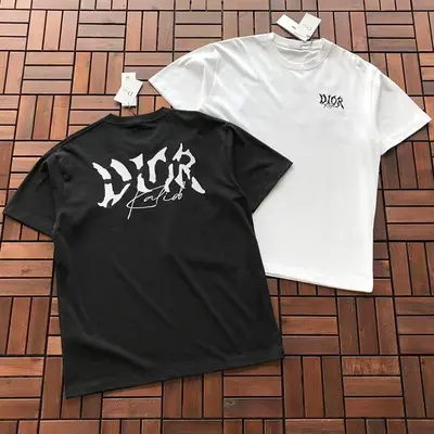 ￥~119 D🔥O🔥 T-SHIRT 77041318 (im 185CM 80KG iwear size L in the photo)