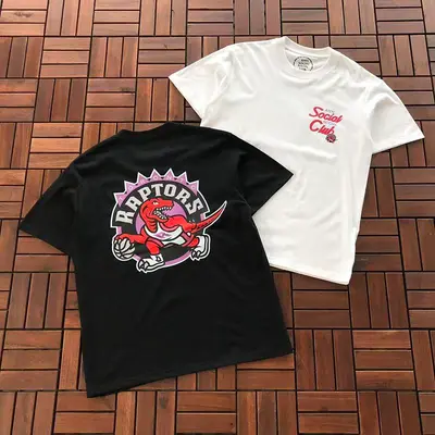 ￥ ~ 85 ANTI SOCIAL SOCIAL CLUB T-SHIRT 55041588 (im 185CM 70KG iwear size M in the photo)