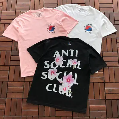￥~85 ANTI SOCIAL SOCIAL CLUB T-SHIRT 55041635 (im 185CM 70KG iwear size M in the photo)