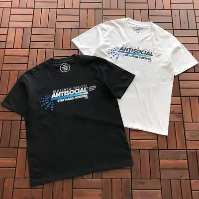 ￥~85 ANTI SOCIAL SOCIAL CLUB T-SHIRT 55041632 (im 185CM 70KG iwear size M in the photo)