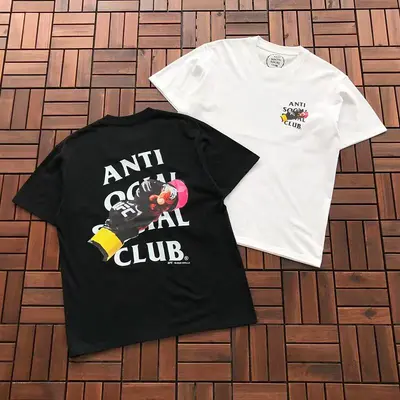 ￥~85 ANTI SOCIAL SOCIAL CLUB T-SHIRT 55041583 (im 185CM 70KG iwear size M in the photo)