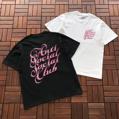 ￥~85 ANTI SOCIAL SOCIAL CLUB T-SHIRT 55041608 (im 185CM 70KG iwear size M in the photo)