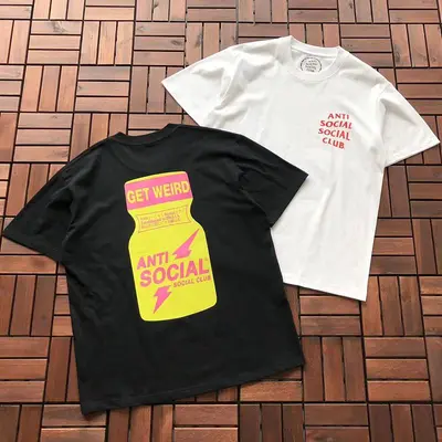 ¥~85 ANTI SOCIAL SOCIAL CLUB T-SHIRT 55041534 (im 180CM 68KG iwear size M in the photo)
