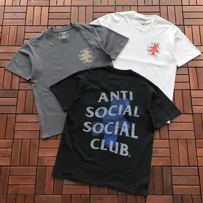 ￥~85 ANTI SOCIAL SOCIAL CLUB T-SHIRT 55041621 (im 185CM 70KG iwear size M in the photo)