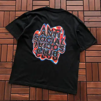 ￥~85 ANTI SOCIAL SOCIAL CLUB T-SHIRT 55041725 (im 185CM 70KG iwear size M in the photo)