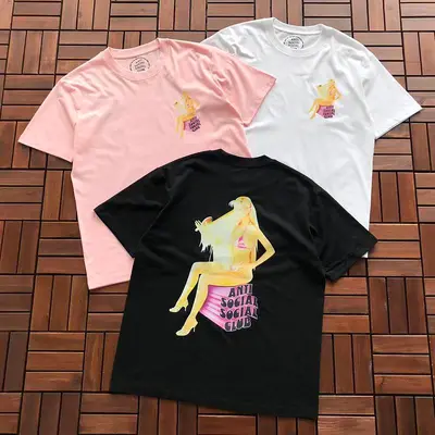 ￥~85 ANTI SOCIAL SOCIAL CLUB T-SHIRT 55041398 (im 185CM 70KG iwear size M in the photo)