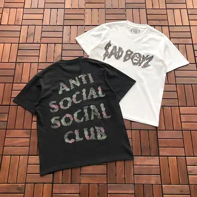 ￥~85 ANTI SOCIAL SOCIAL CLUB T-SHIRT 55041709 (im 180CM 68KG iwear size M in the photo)