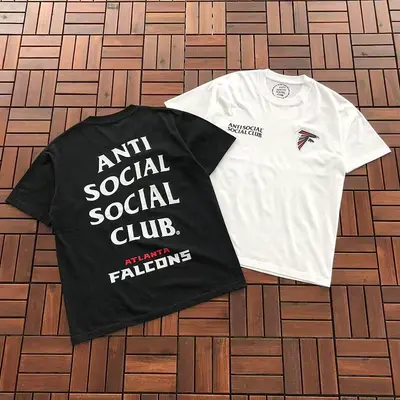 ¥~85 ANTI SOCIAL SOCIAL CLUB T-SHIRT 55041594 (im 185CM 70KG iwear size M in the photo)