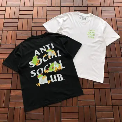 ¥~85 ANTI SOCIAL SOCIAL CLUB T-SHIRT 55041293 (im 185CM 70KG iwear size M in the photo)