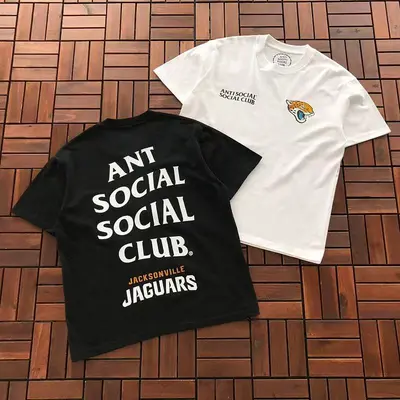 ¥~85 ANTI SOCIAL SOCIAL CLUB T-SHIRT 55041545 (im 185CM 70KG iwear size M in the photo)