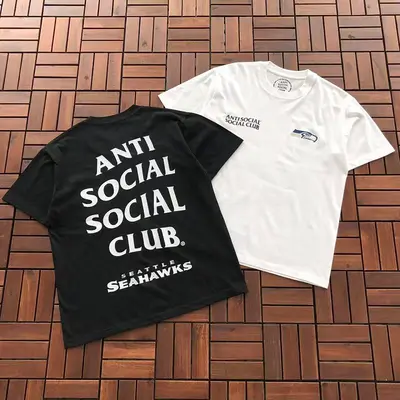 ¥~85 ANTI SOCIAL SOCIAL CLUB T-SHIRT 55041593 (im 185CM 70KG iwear size M in the photo)