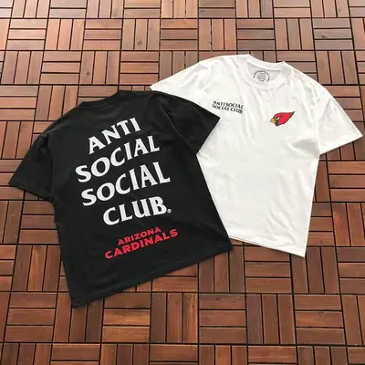 ¥~85 ANTI SOCIAL SOCIAL CLUB T-SHIRT 55041592 (im 185CM 70KG iwear size M in the photo)