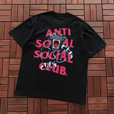 ￥~85 ANTI SOCIAL SOCIAL CLUB T-SHIRT 55041403 (im 185CM 70KG iwear size M in the photo)