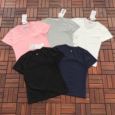 ￥~129 L🔥🔥UL🔥M🔥N T-SHIRT WOMAN 66041521