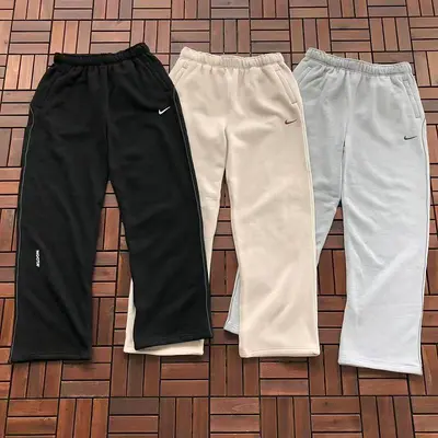 ￥189 N🔥C🔥A & N🔥K🔥 TROUSERS FLEECE 88041522 (im 185CM 80KG iwear size M in the photo)