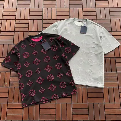 ￥~139 L🔥T-SHIRT 66041657 (im 180CM 68KG iwear size M in the photo)
