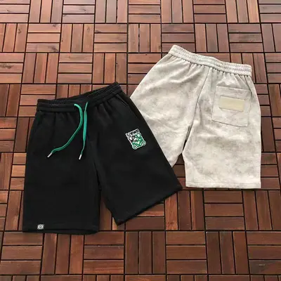￥~236 L🔥E🔥🔥SHORTS 55041781 (im 185CM 70KG iwear size L in the photo)