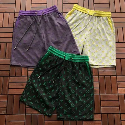 ¥~236 L🔥SHORTS 55041775 (im 180CM 68KG iwear size L in the photo)