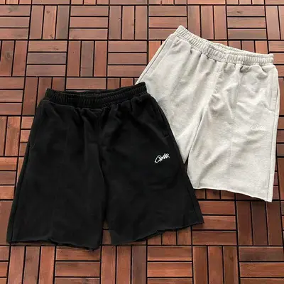 ¥ ~ 159 C🔥RT🔥🔥Z SHORTS 55041782 (im 180CM 68KG iwear size L in the photo)