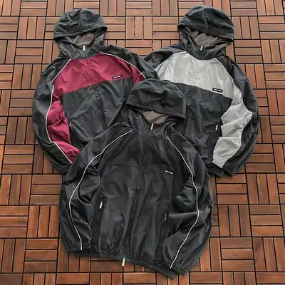 ¥298 M🔥U M🔥U JACKET 88041606 (im 180CM 68KG iwear size 40 in the photo)