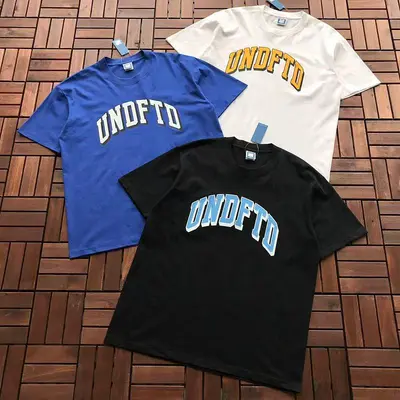 ¥ ~ 85 UNDEFEATED T-SHIRT 55041736 (im 185CM 80KG iwear size L in the photo)