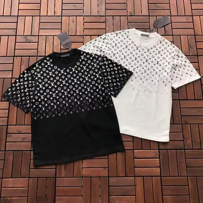 ￥~99 L🔥T-SHIRT 77041714 (im 185CM 80KG iwear size S in the photo)