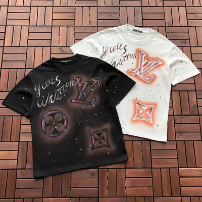 ￥~105 L🔥T-SHIRT 77041723 (im 185CM 80KG iwear size S in the photo)