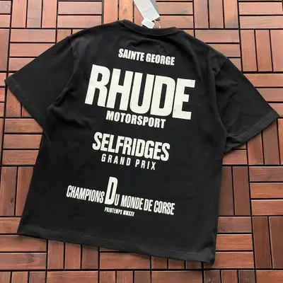 ￥~86 R🔥U🔥E T-SHIRT 77041777 (im 185CM 80KG iwear size M in the photo)