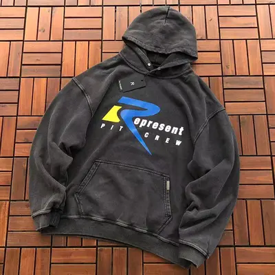 ¥~185 REPRESENT HOODIE 66041920 (im 176CM 58KG iwear size M in the photo)