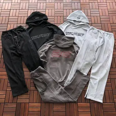 TOP￥~129 PANT￥~125 FOG HOODIE TROUSERS 77041944 (im 176CM 58KG iwear size M in the photo)