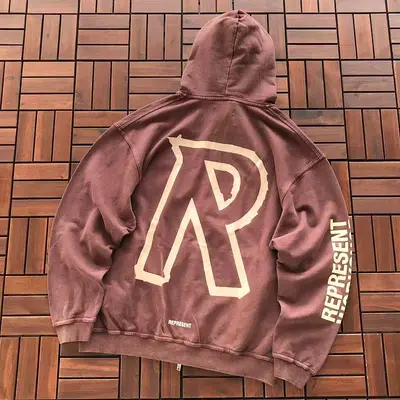 ¥~195 REPRESENT HOODIE 66041925 (im 176CM 58KG iwear size M in the photo)