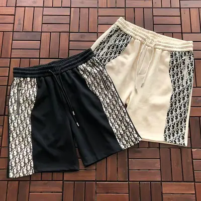 ￥~175 D🔥O🔥 SHORTS 66042058 (im 176CM 58KG iwear size XL in the photo)