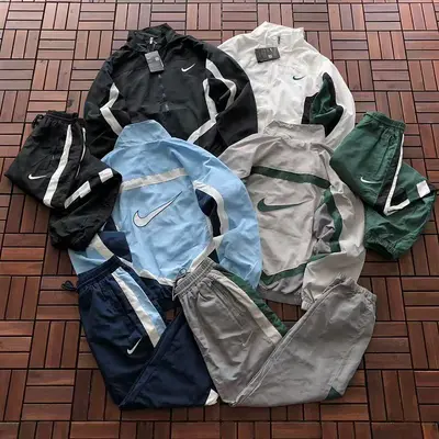 TOP ￥~ 179 PANTS ￥~ 139 N🔥K🔥 JACKET TROUSERS 66042047 (im 176CM 58KG iwear size M in the photo)