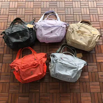 ￥~135 ON RU🔥🔥I🔥G BAG 77042065 (长58CM*宽46CM*高16CM)