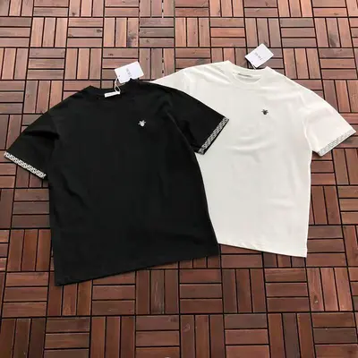 ￥~119 D🔥O🔥 T-SHIRT 77042046 (im 185CM 80KG iwear size L in the photo)