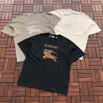 ¥~175 B🔥RB🔥RRY T-SHIRT 66042022 (im 176CM 58KG iwear size M in the photo)