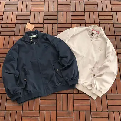 ￥~256 M🔥U M🔥U JACKET 66042148 (im 176CM 58KG iwear size S in the photo)