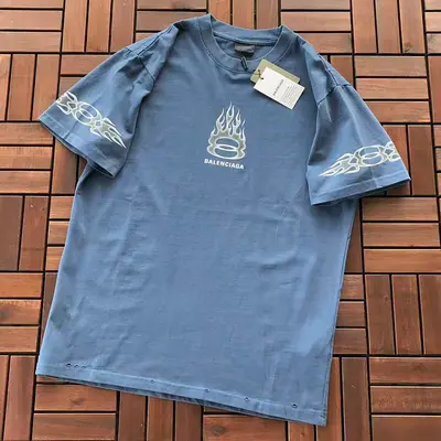 ￥~99 B🔥L🔥🔥🔥IA🔥A T-SHIRT 77042200 (im 185CM 80KG iwear size S in the photo)