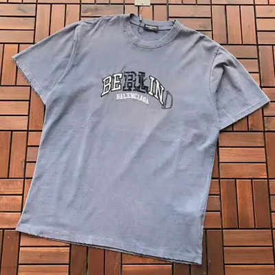 ¥~109 B🔥L🔥🔥🔥IA🔥A T-SHIRT 77042201 (im 185CM 80KG iwear size M in the photo)