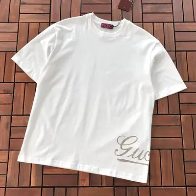 ￥~135 G🔥C🔥I T-SHIRT 66042261 (im 176CM 58KG iwear size S in the photo)