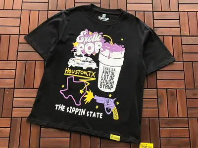 ￥~79 TH🔥T'S A AW🔥UL L🔥T OF C.. T-SHIRT 77042234 (im 185CM 80KG iwear size M in the photo)