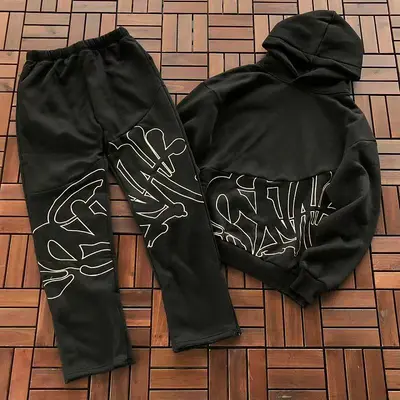 TOP￥~135 PANTS￥~125 SYNA HOODIE TROUSERS FLEECE 77042413 (im 176CM 58KG iwear size M in the photo)