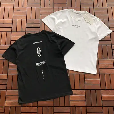 ￥~75 L🔥🔥UL🔥M🔥N T-SHIRT 55042339 (im 185CM 80KG iwear size M in the photo)
