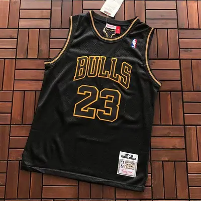 ¥79 NBA BASKETBALL 88042412 (im 176CM 58KG iwear size M in the photo)